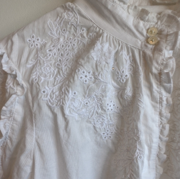 Embroidered Eyelet Prairie Button Up Blouse - Picture 14 of 15